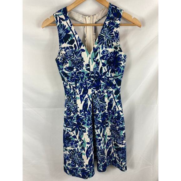 H&M Floral Cutout Fit and Flare Dress Size 4 - Picture 1 of 6